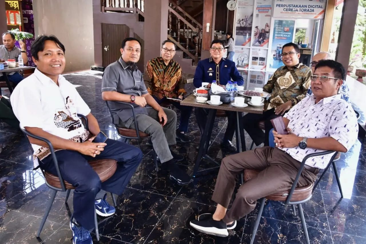 Berada di Torut, Gubernur Andi Sudirman Nyatakan Siap Mendukung BPS Gereja Toraja